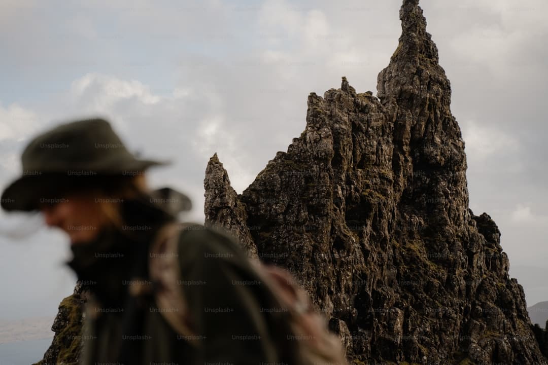 近十年国产最高分动作违法片《捕风追影》狠爽热映中！上映3天票房破2亿